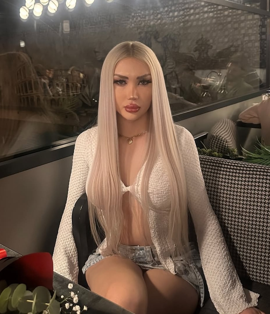 Akarca Cömert Kadın Escort Sultan